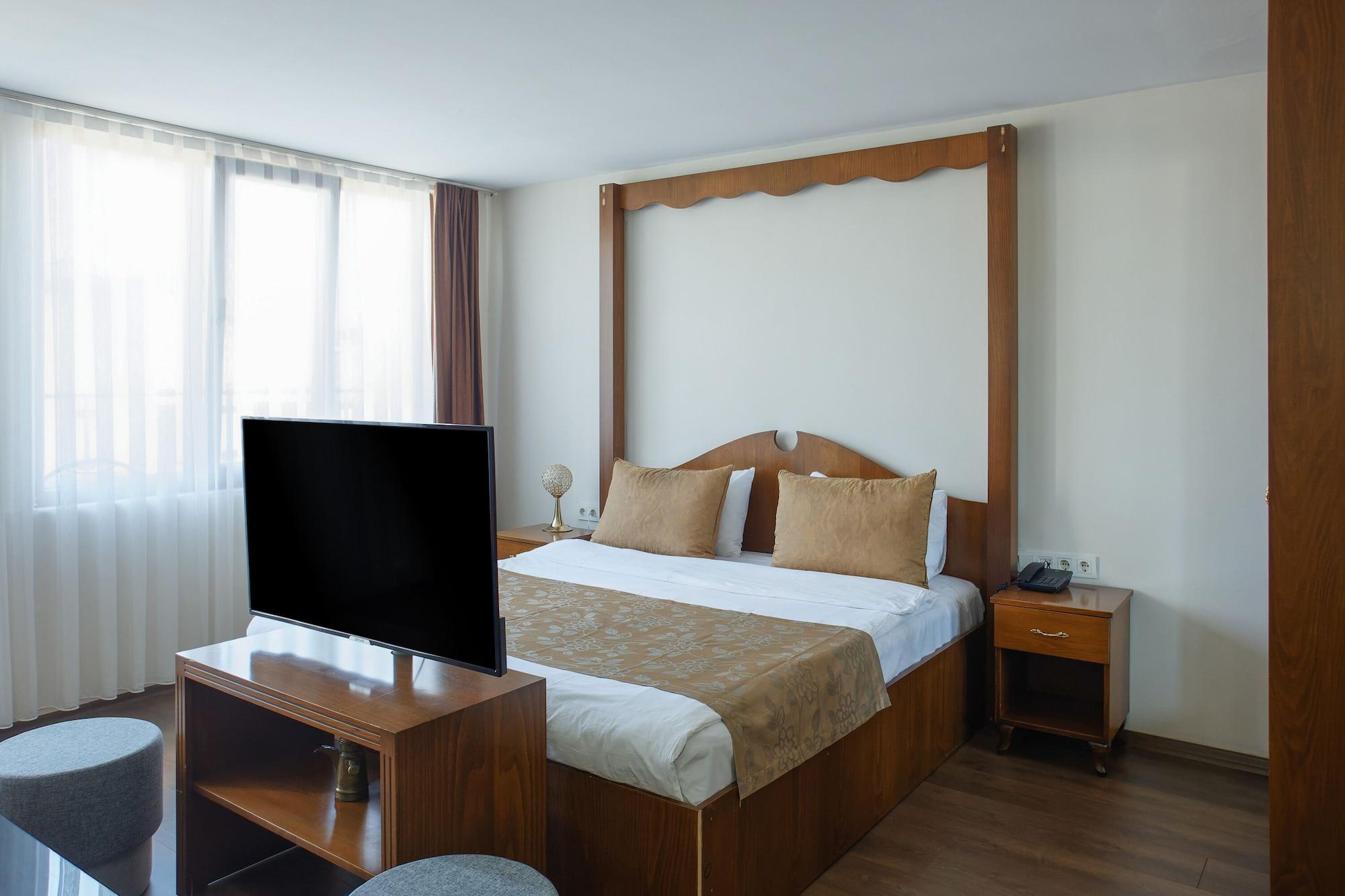 P Galata - Special Category Otel