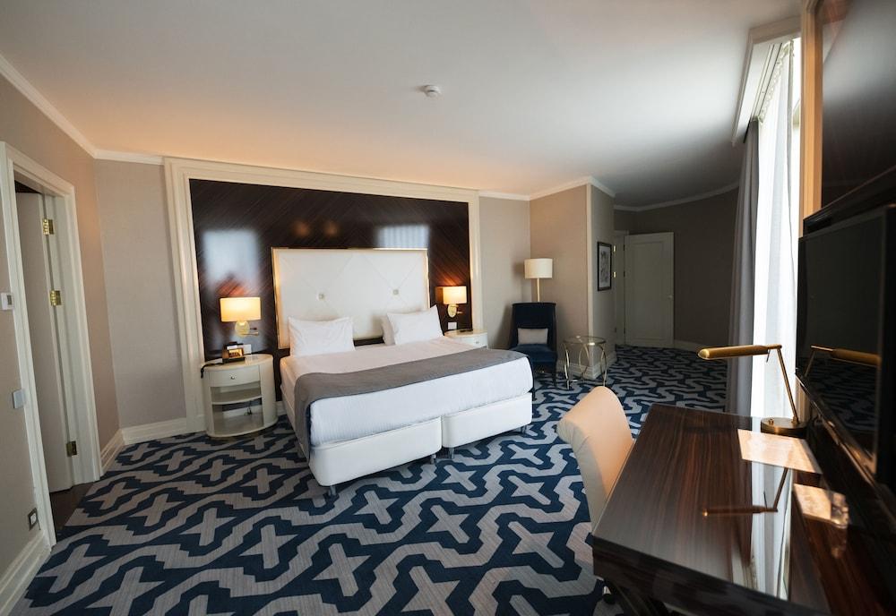 Hotel Elite World Florya 5*