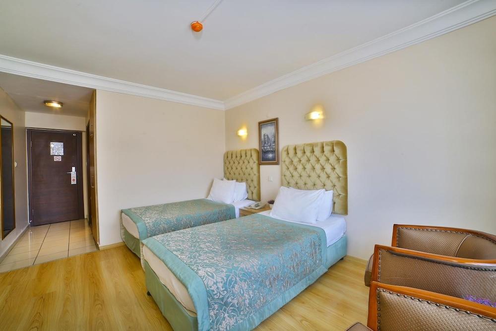 Grand Ant 3* Istanbul