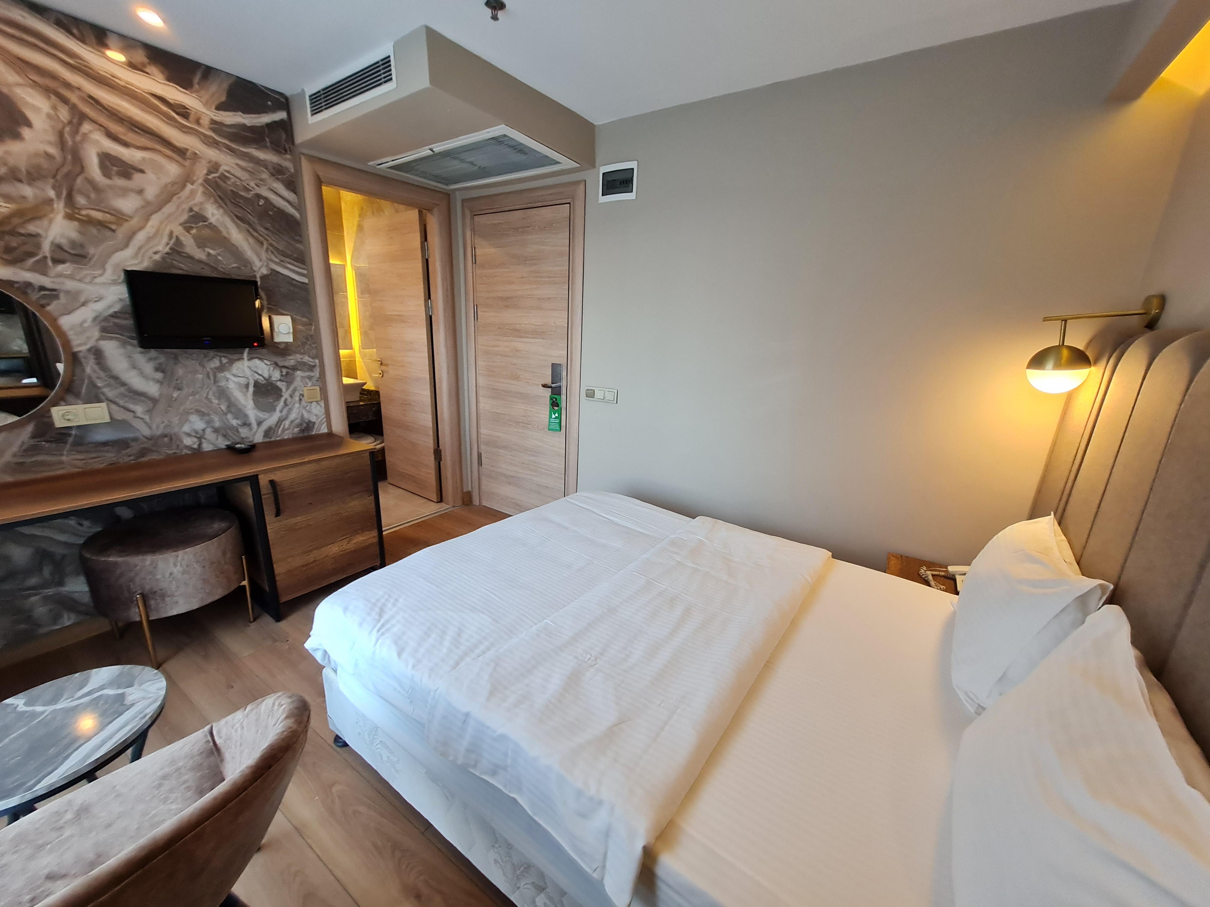 Air Boss Airport And Fair Hotel 4*