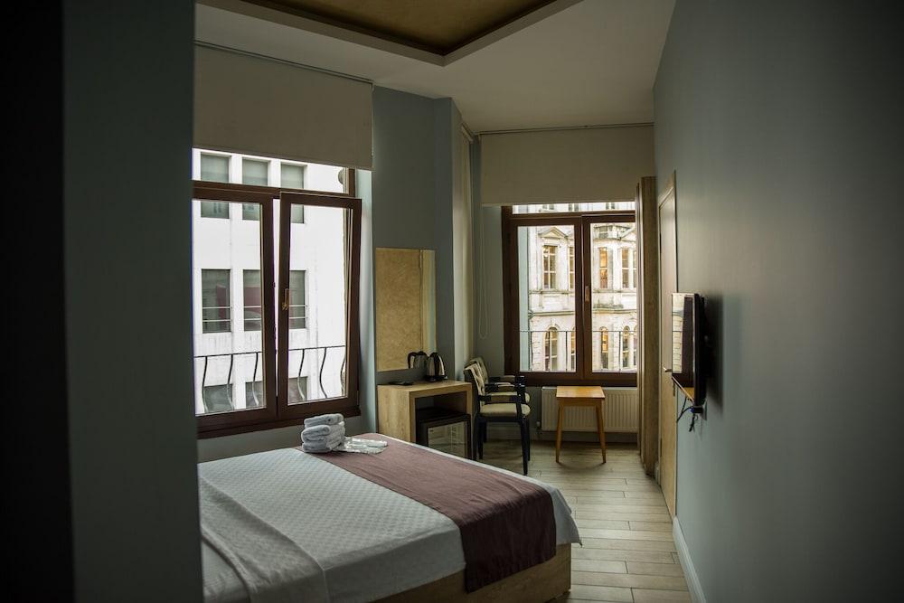 Ragip Pasha Aparthotel