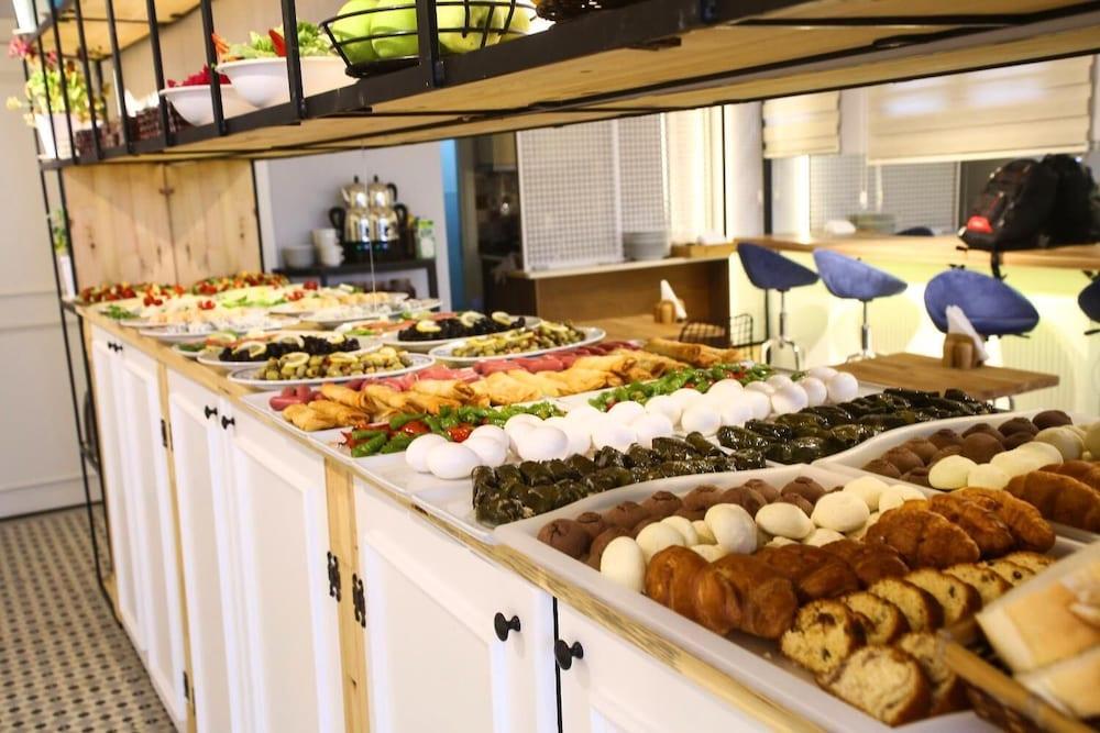 Neva Flats Taksim Hotel