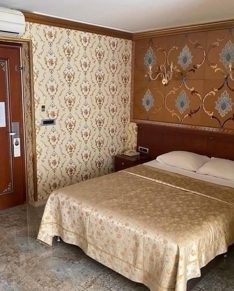 Grand Merin Airport 3*