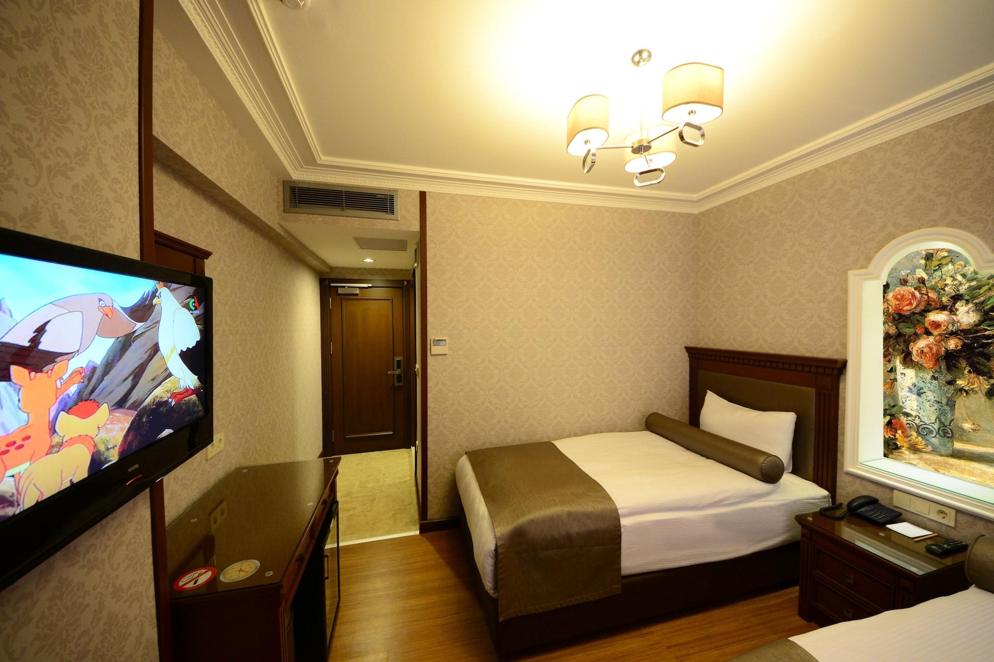 Grand Bazaar Hotel 3*
