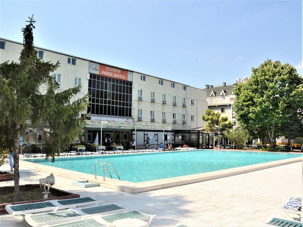 Florya Aparthotel 2*