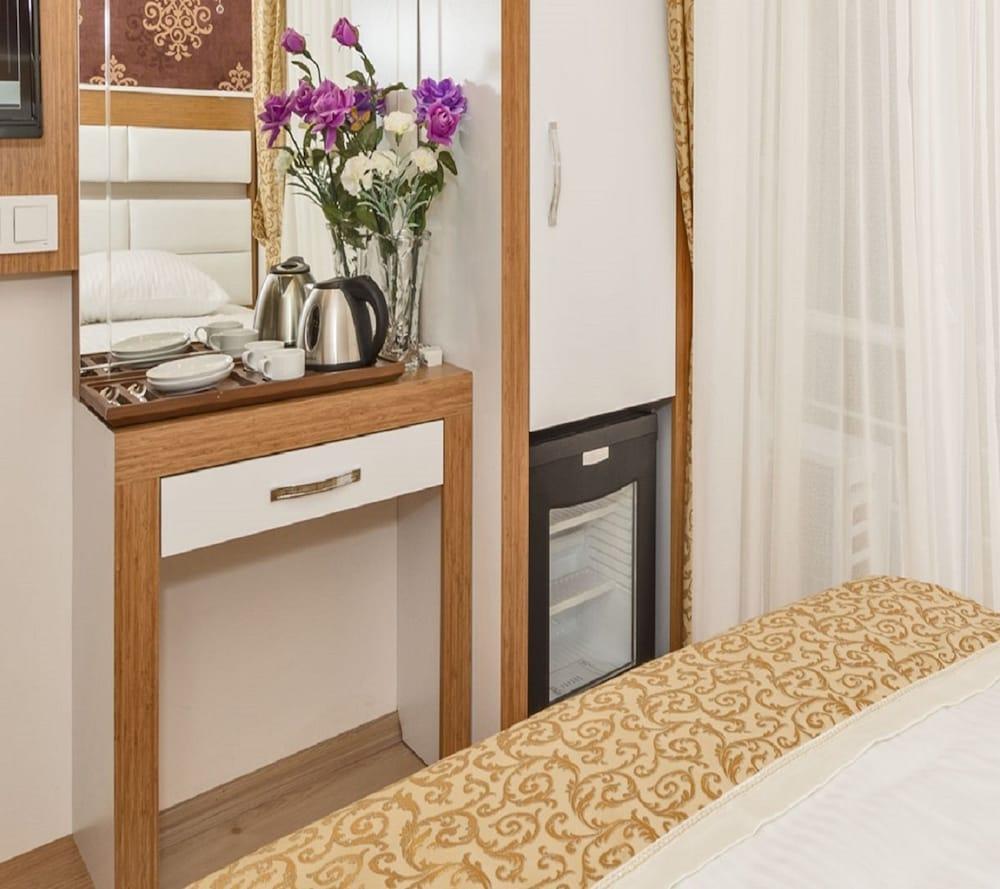Raimond 3*