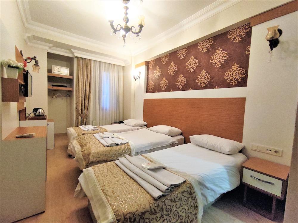 Hotel Raimond