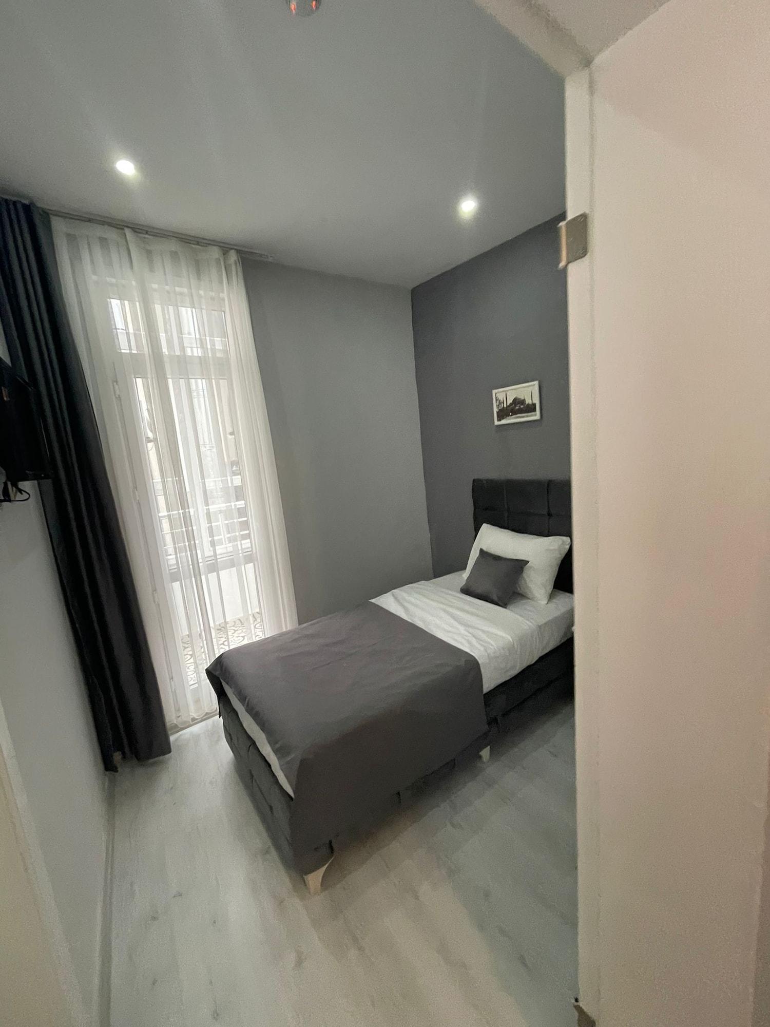 Oldmile Palace Otel