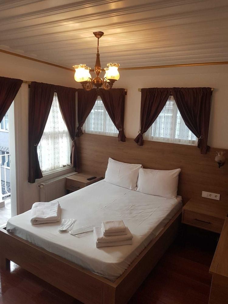 Kadikoey White House Istanbul