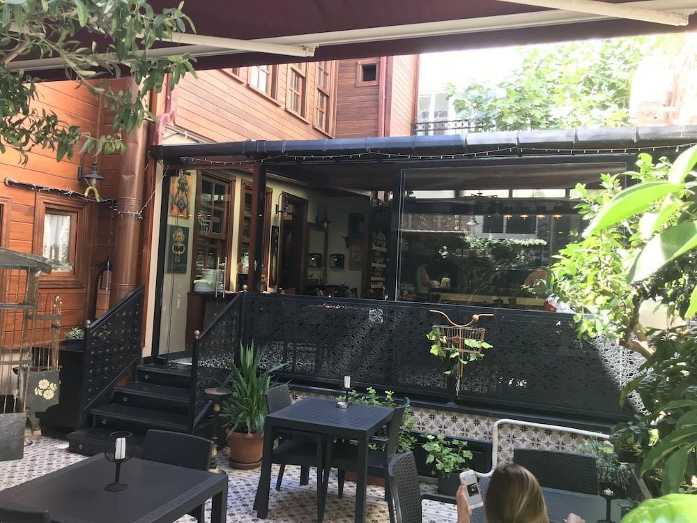 Ferman Hotel-special Category Otel