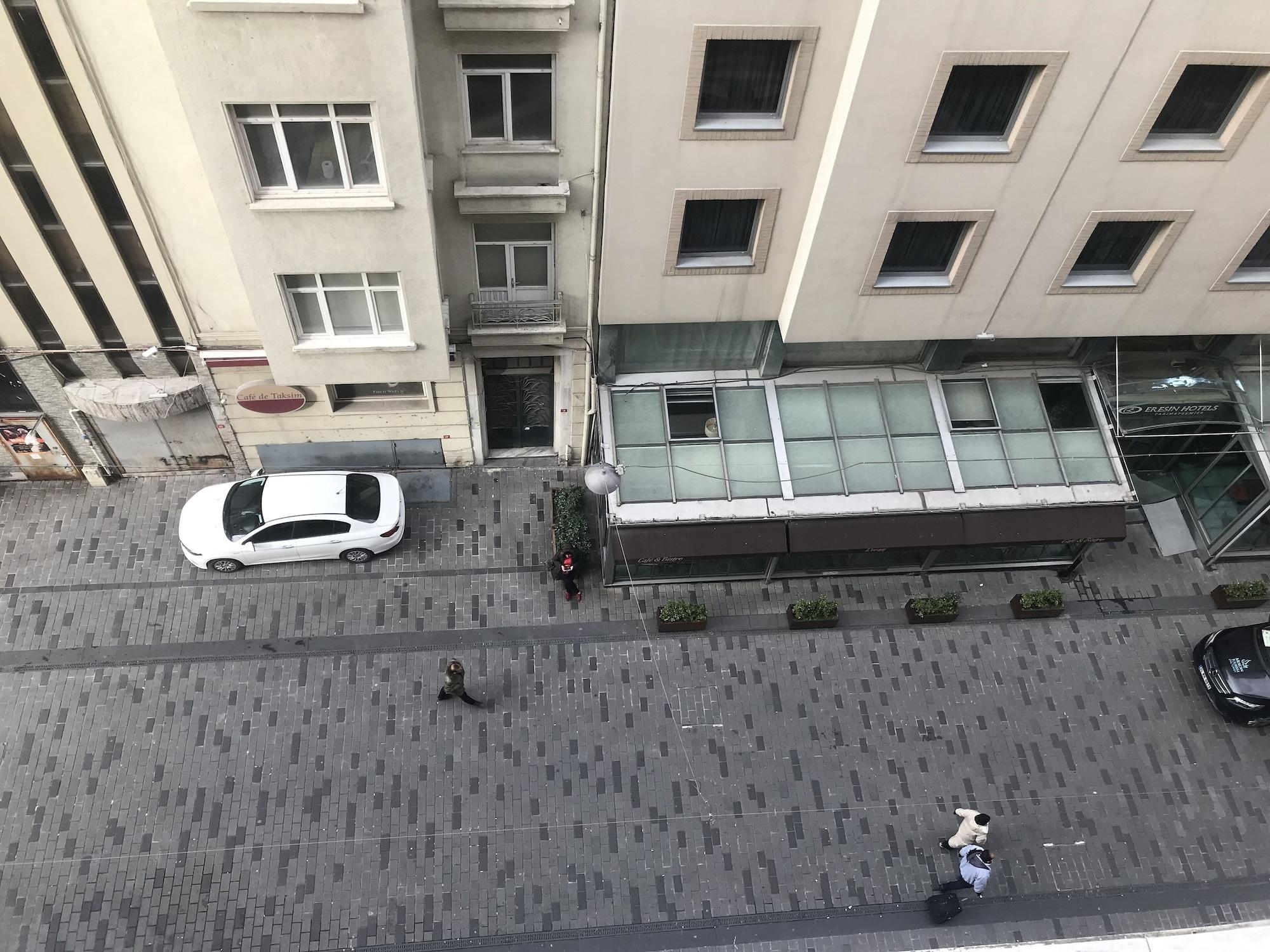 Ferman Hilal Taksim Otel 3*