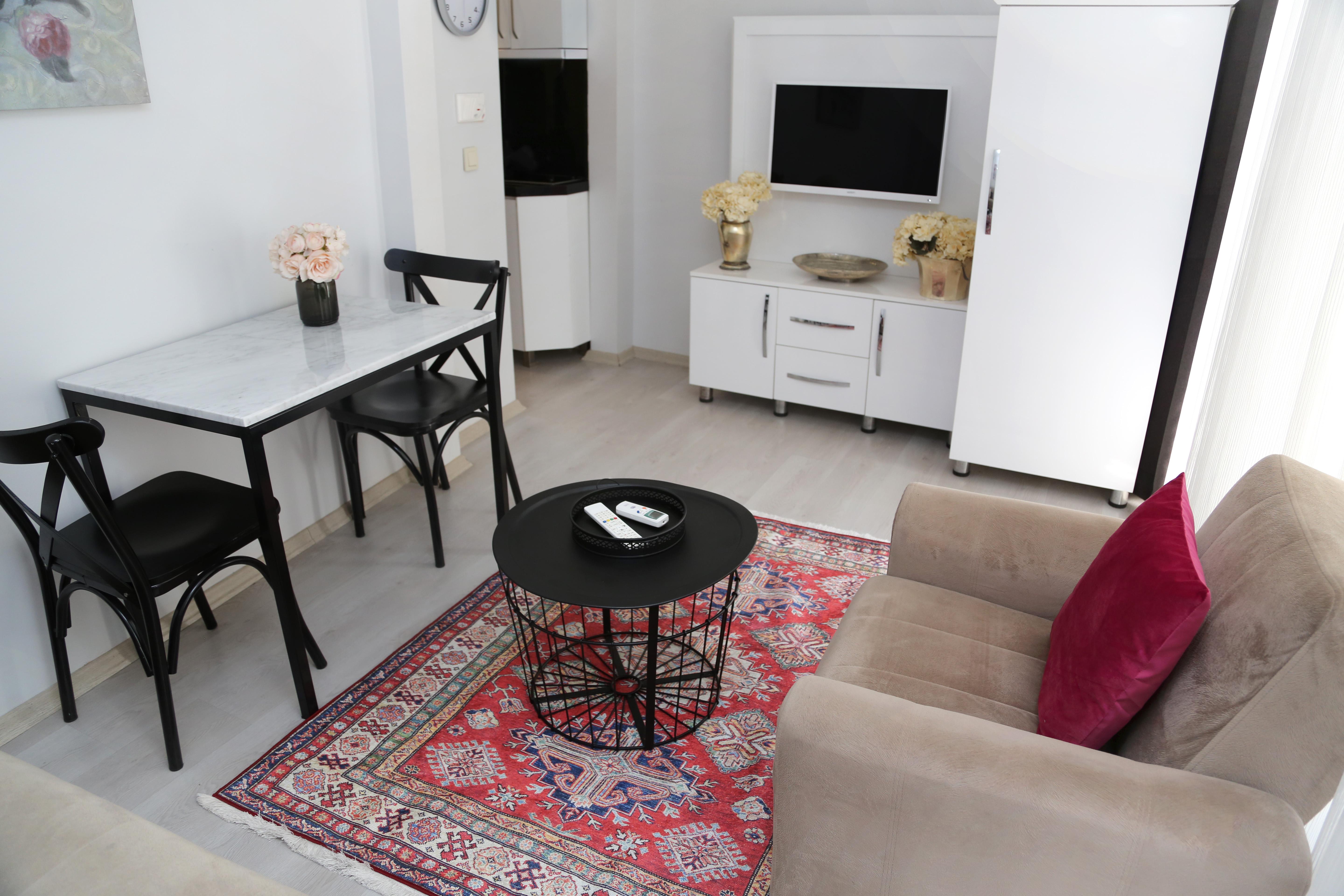 Apartment Ditto Flats *
