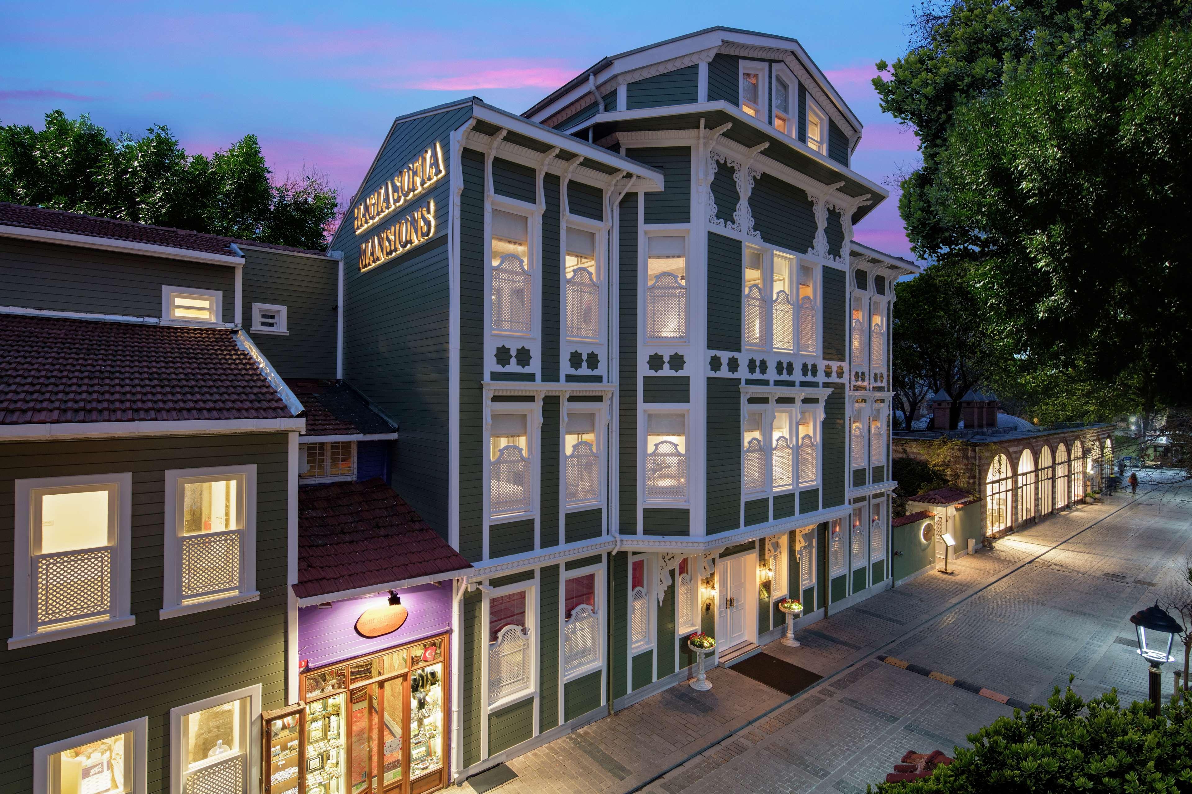 Hagia Sofia Mansions Istanbul, Curio Collection By Hilton Hotel 5*