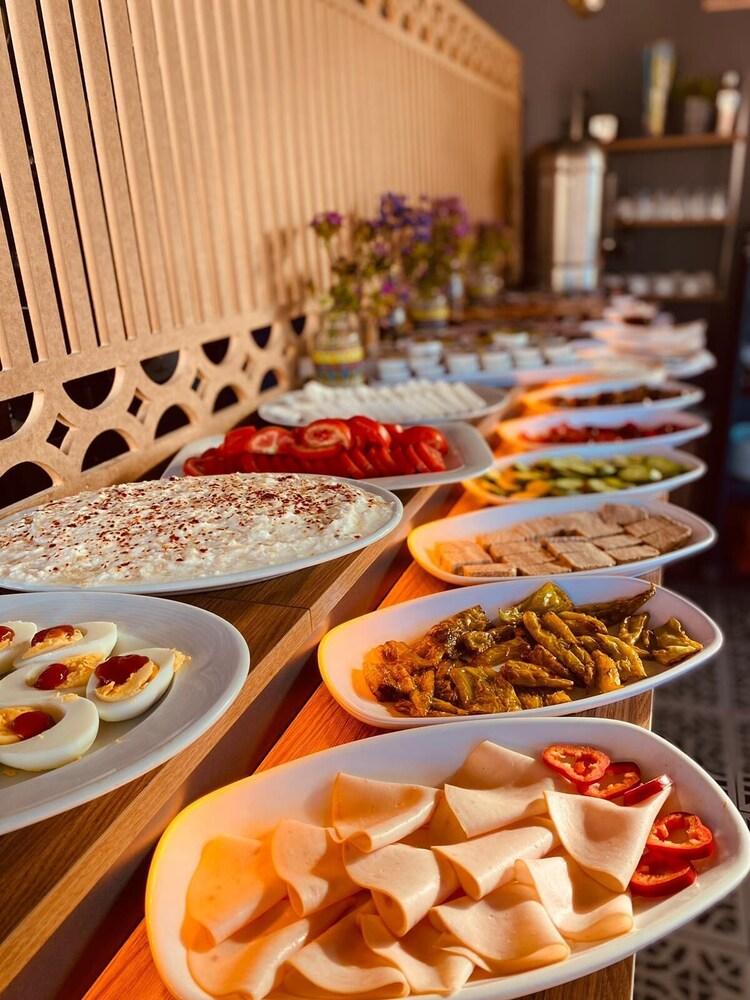 Ottoman Luxury Hotel 3*