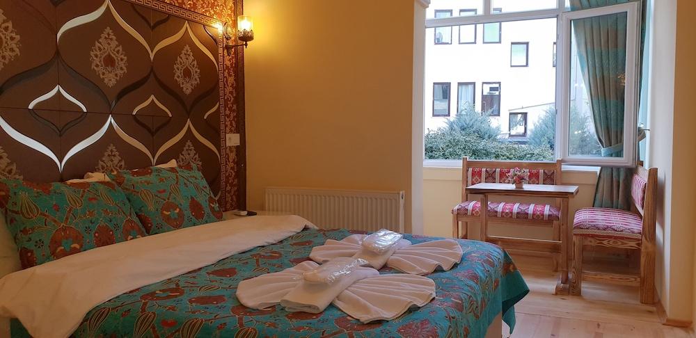 Seyfi Bey Istanbul