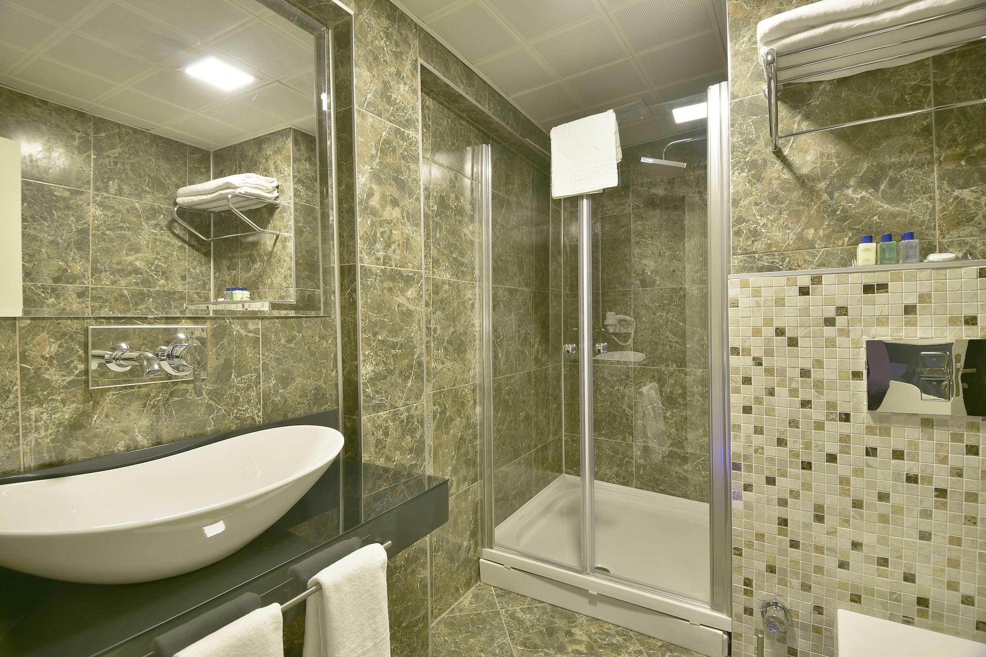 Hotel Adamel 3*