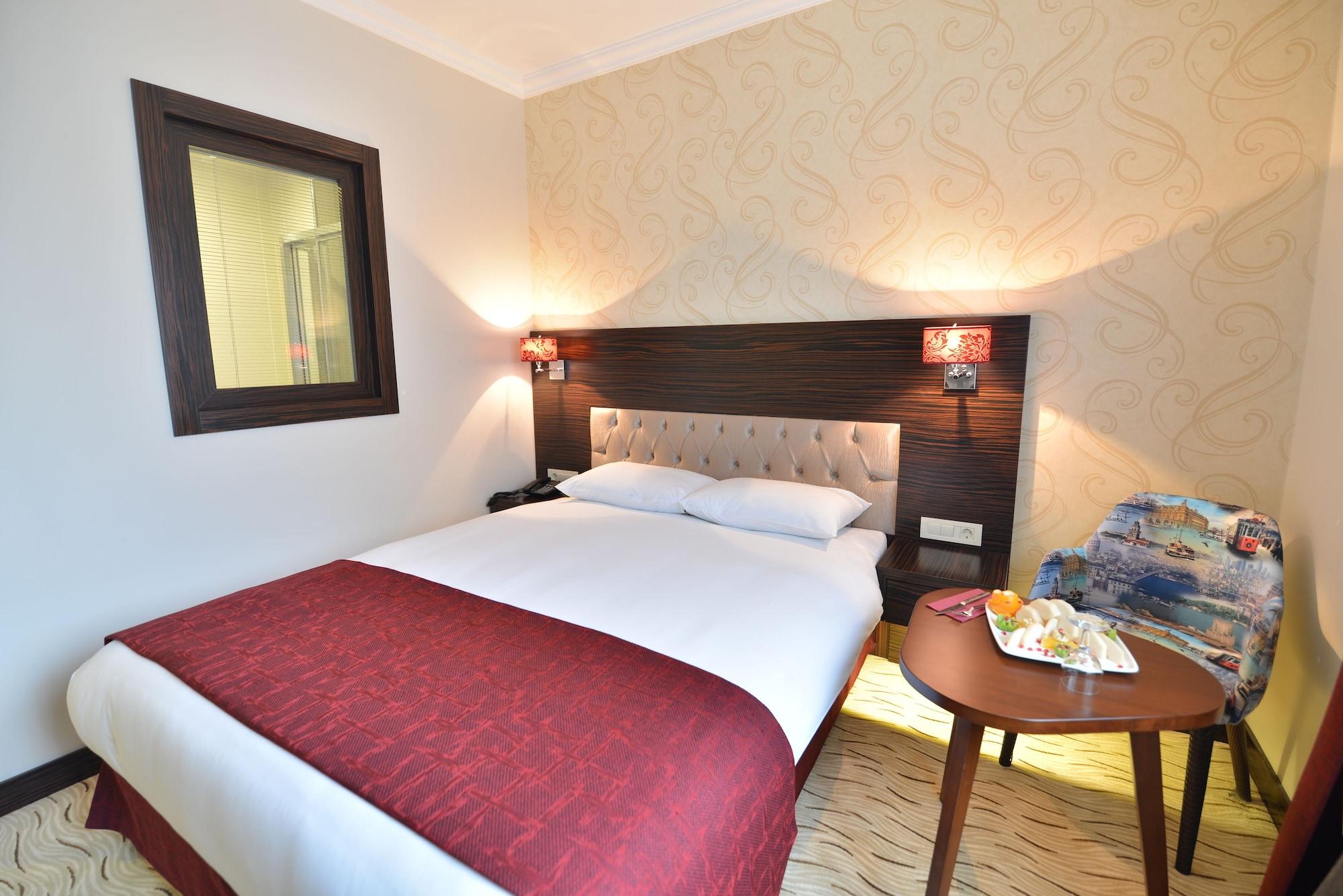 Hotel Golden Siyav