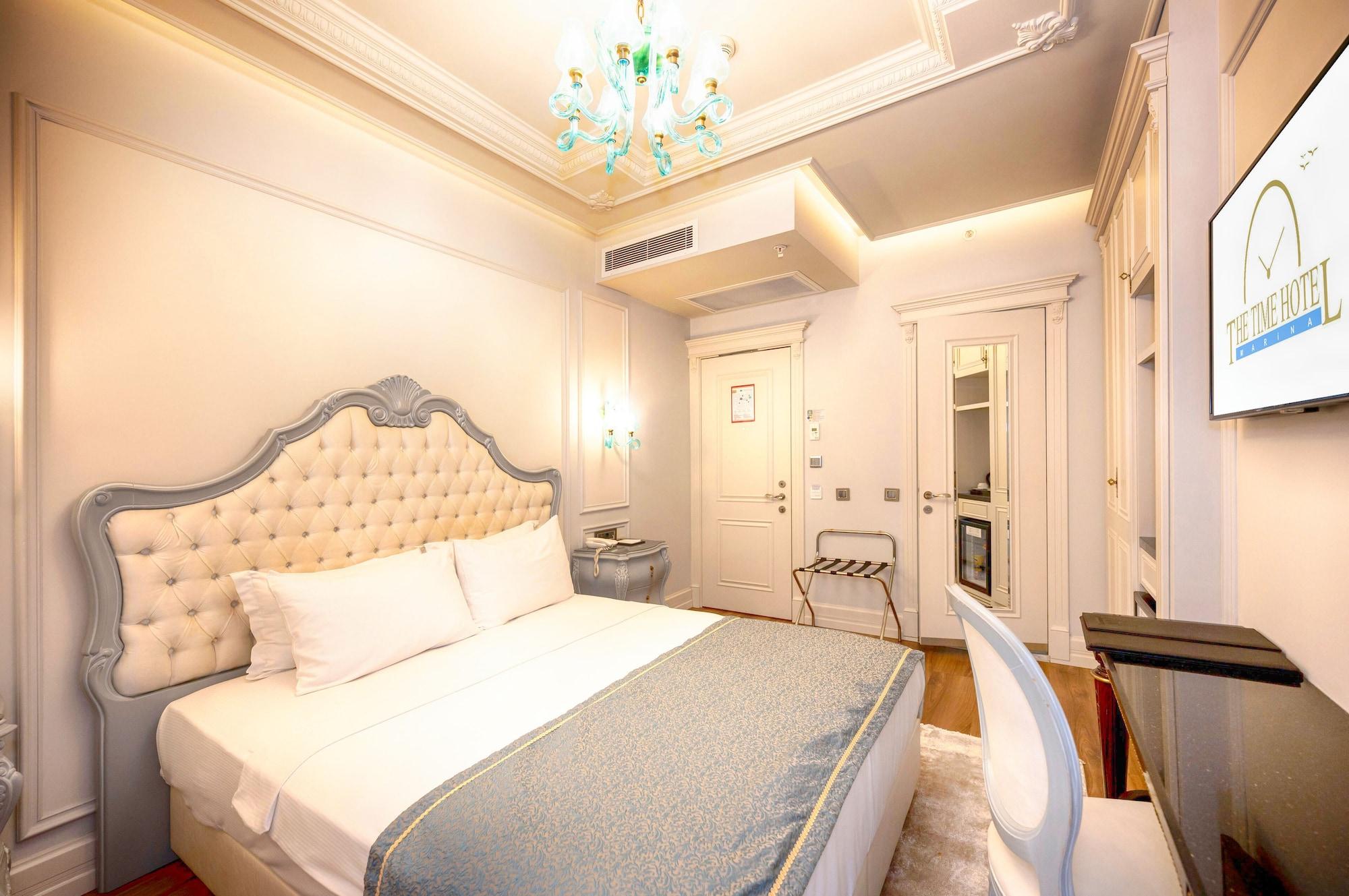 Hotel The Time Marina