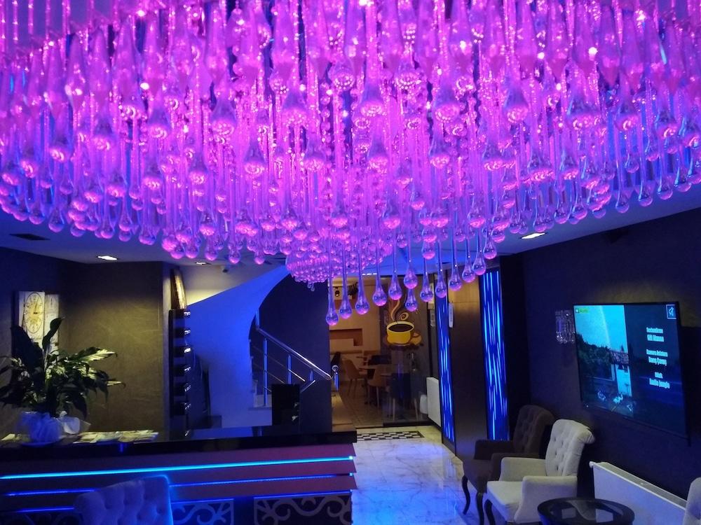 Hotel Taksim 2*