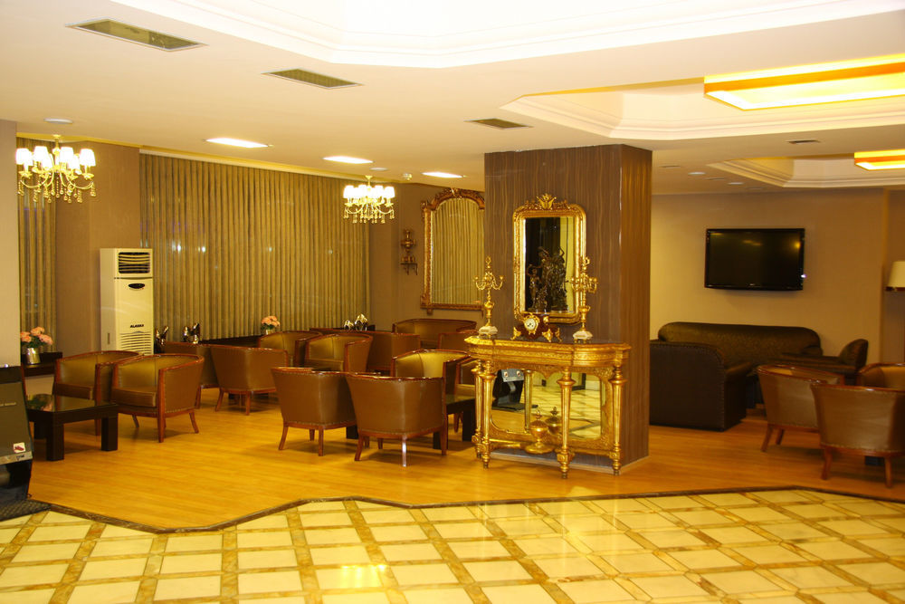 Hotel Grand Ant