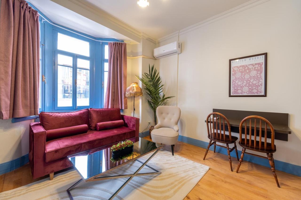 Mayer Taksim Apartment