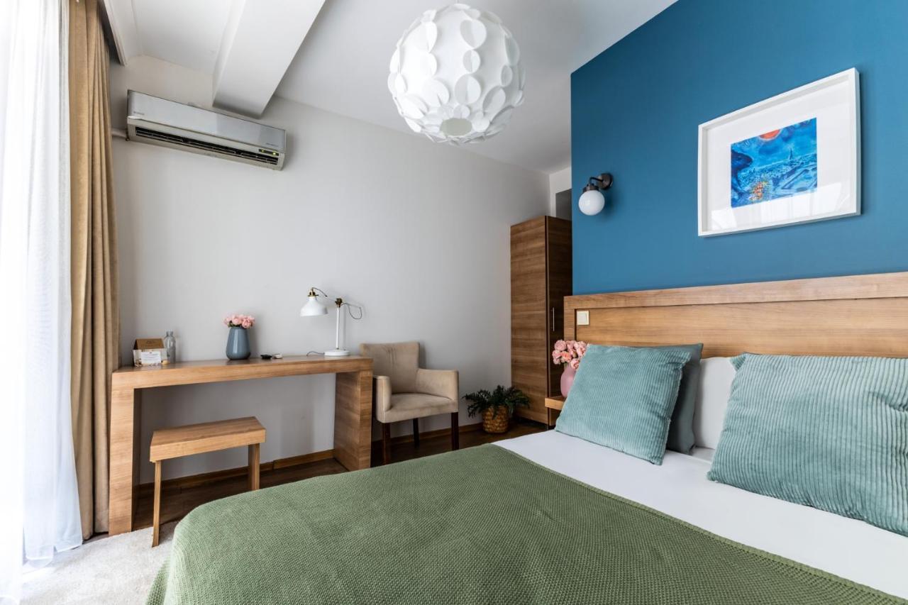 Flat W Backyard 10 Min To Taksim And Citys Mall * Istanbul