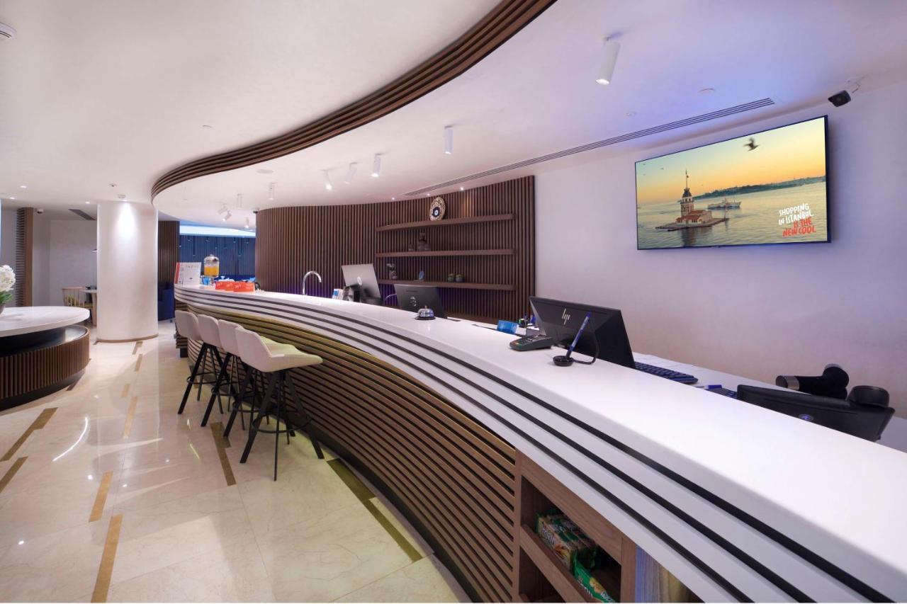 Hotel Hampton By Hilton Old