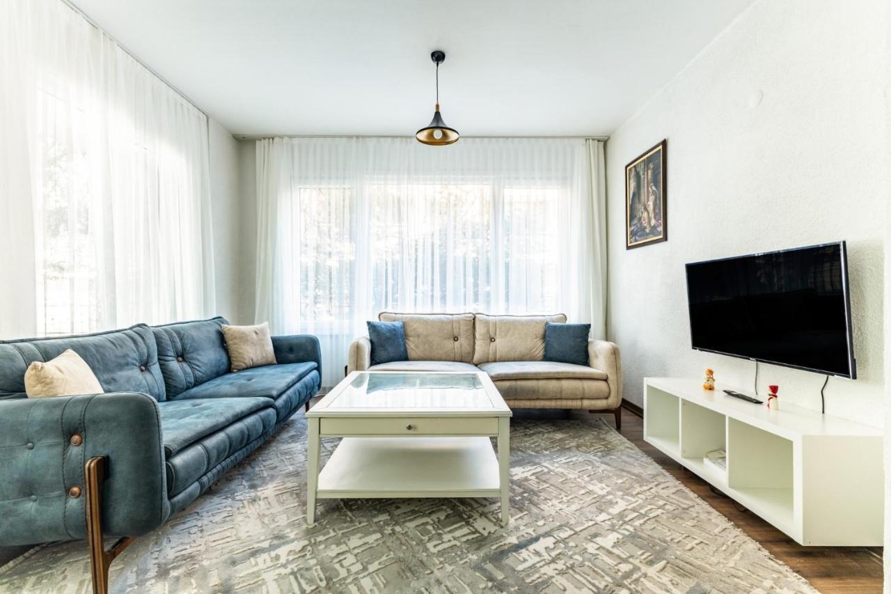 Apartment Flat W Garden Near Moda Coast In Kadikoy
