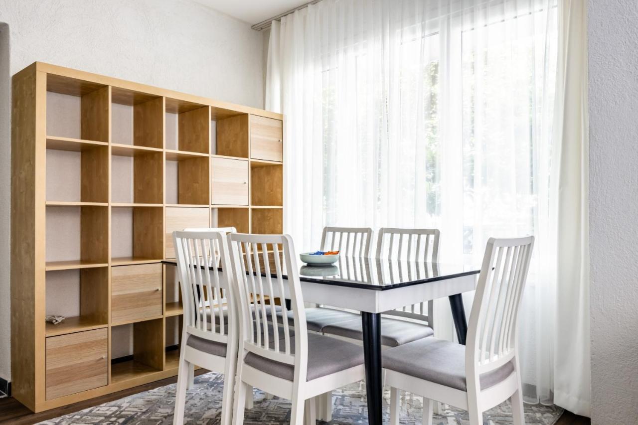 Flat W Garden Near Moda Coast In Kadikoy *