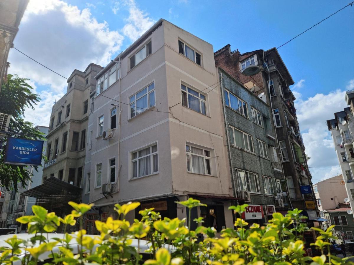 Taksim No2 *