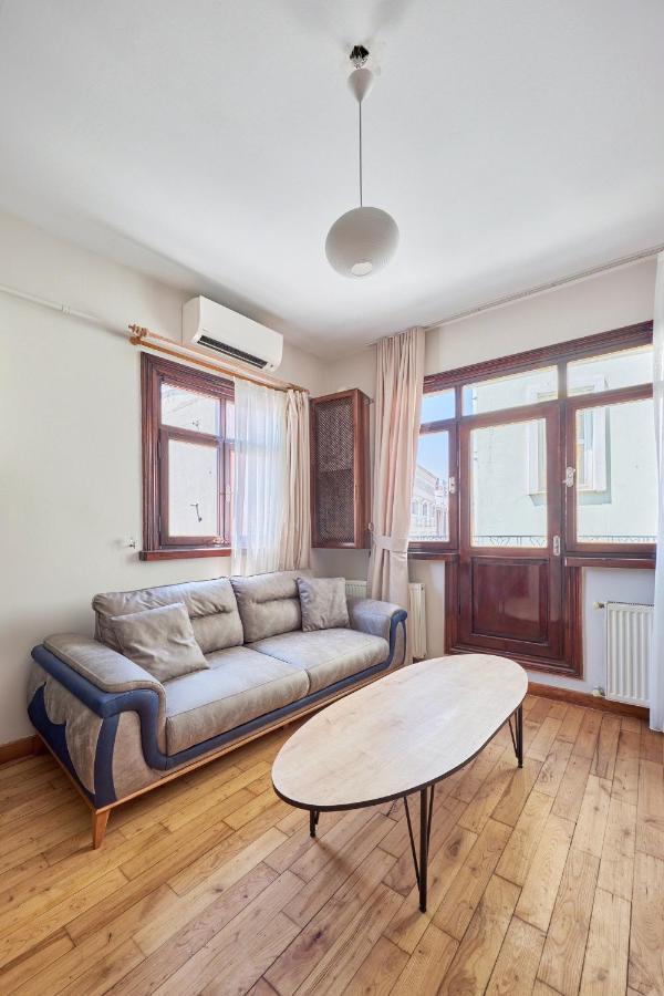 Nuve Apartment