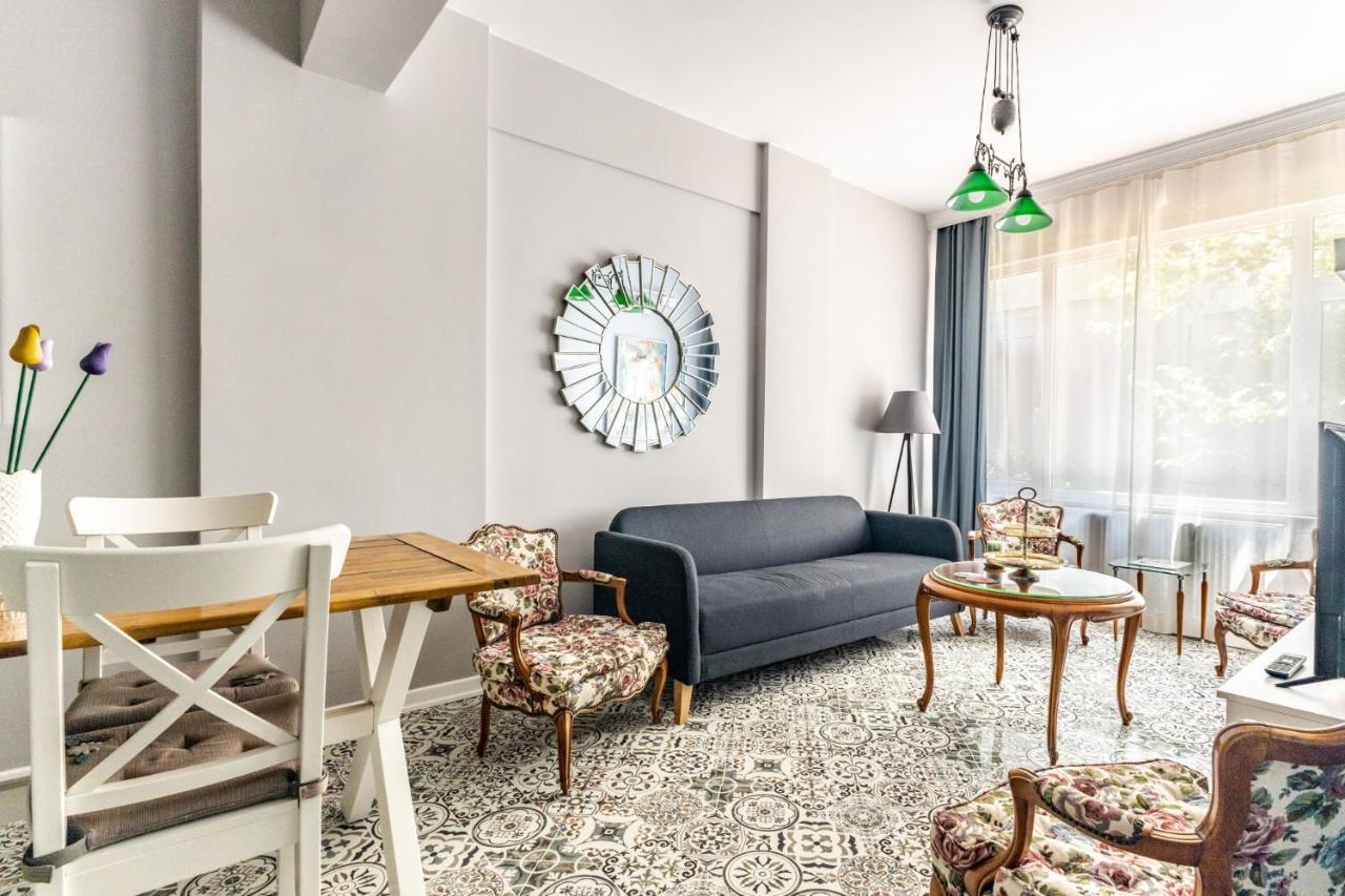 Peaceful Flat W Garden View Balcony In Kadikoy Daire *