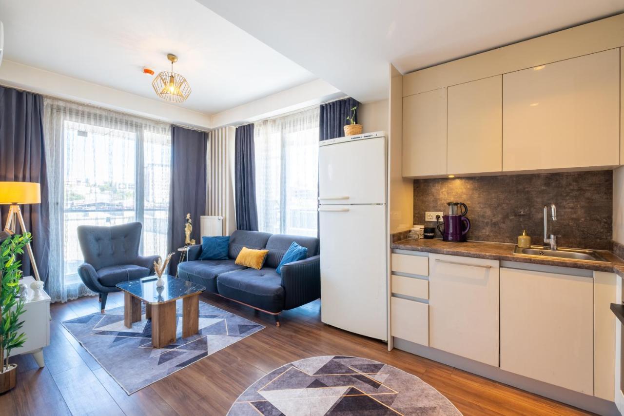 Deluxe 2 İstanbul