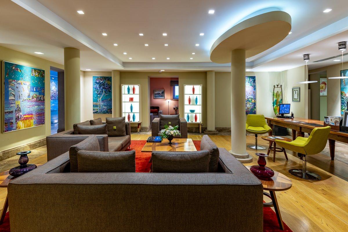 Tomtom Hotel 5*