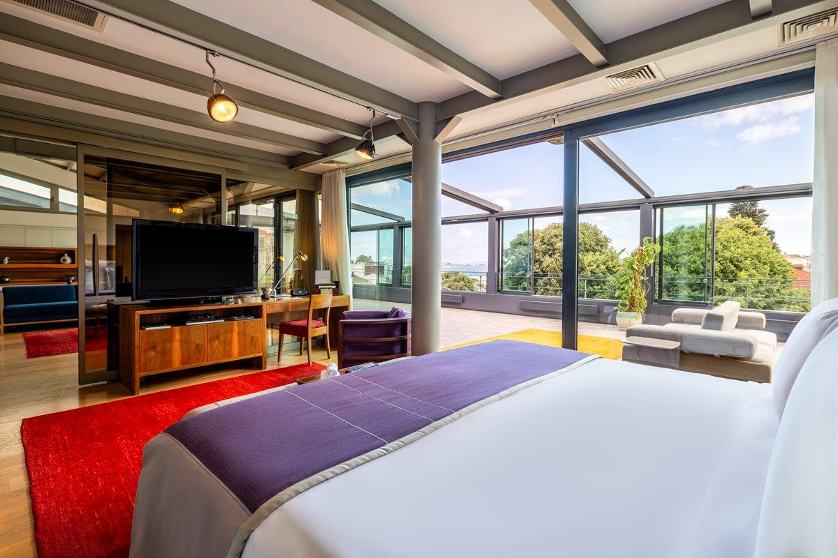 Tomtom Hotel
