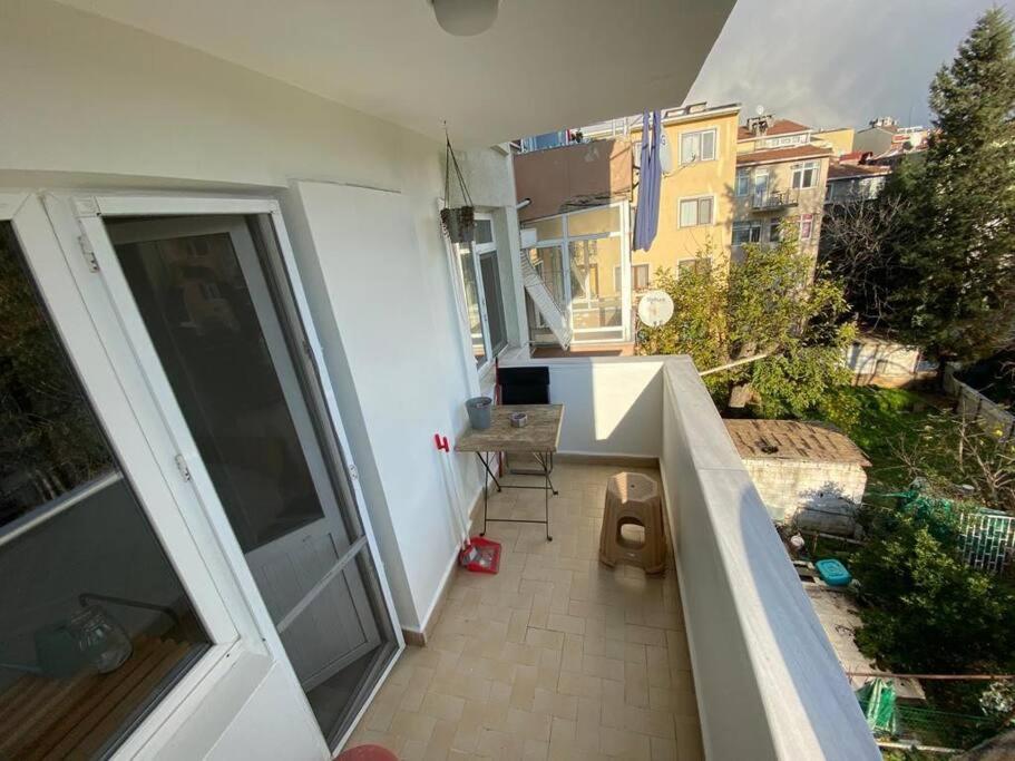 Large With A Balcony In Kadikoey Apartment Istanbul