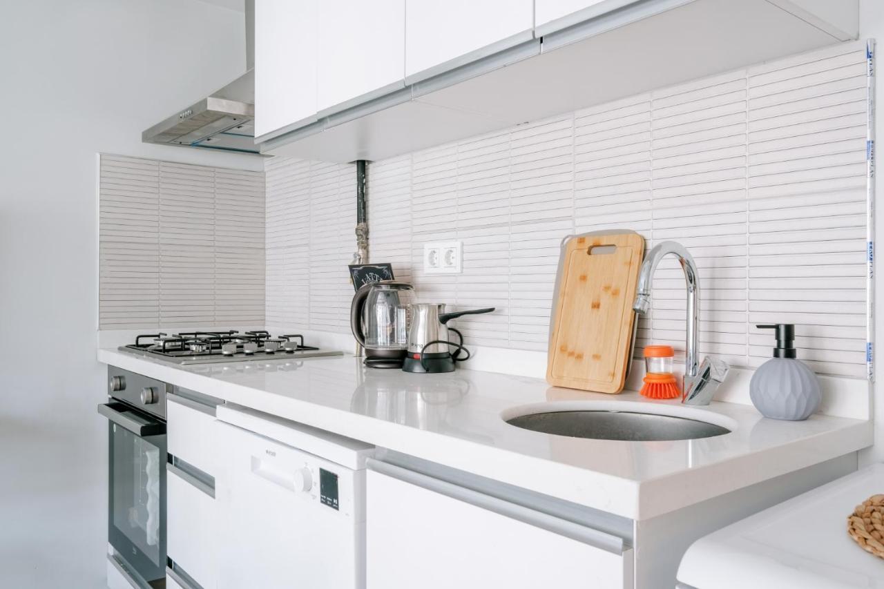 Chic Flat W Balcony 5 Min To Moda Coast In Kadikoy Istanbul