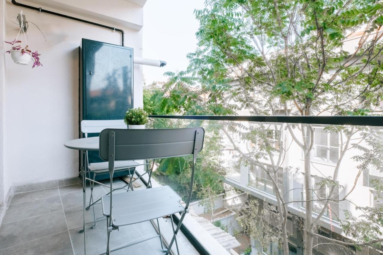 Chic Flat W Balcony 5 Min To Moda Coast In Kadikoy Apartment