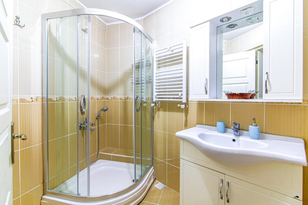 Apartment Centrally Located Chic Flat In Sisli