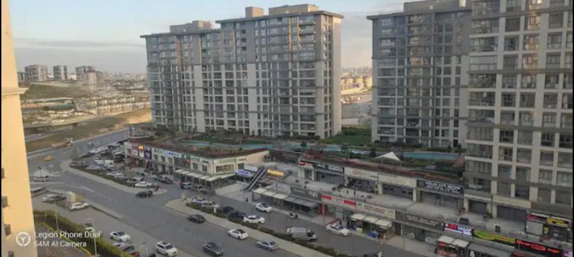 Apartment In Basaksehir Medikule