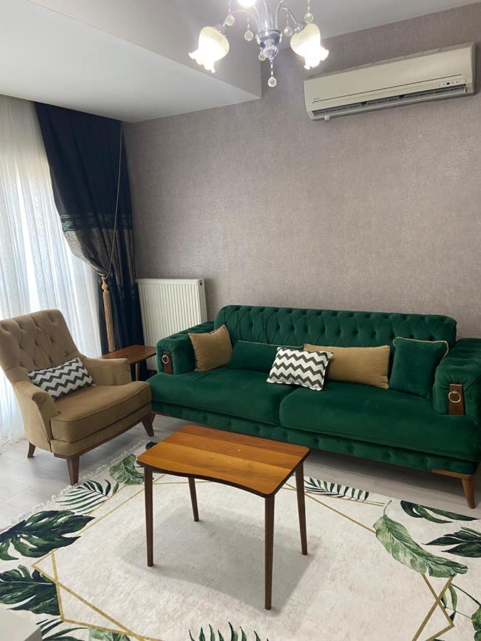 In Basaksehir Medikule Apartment