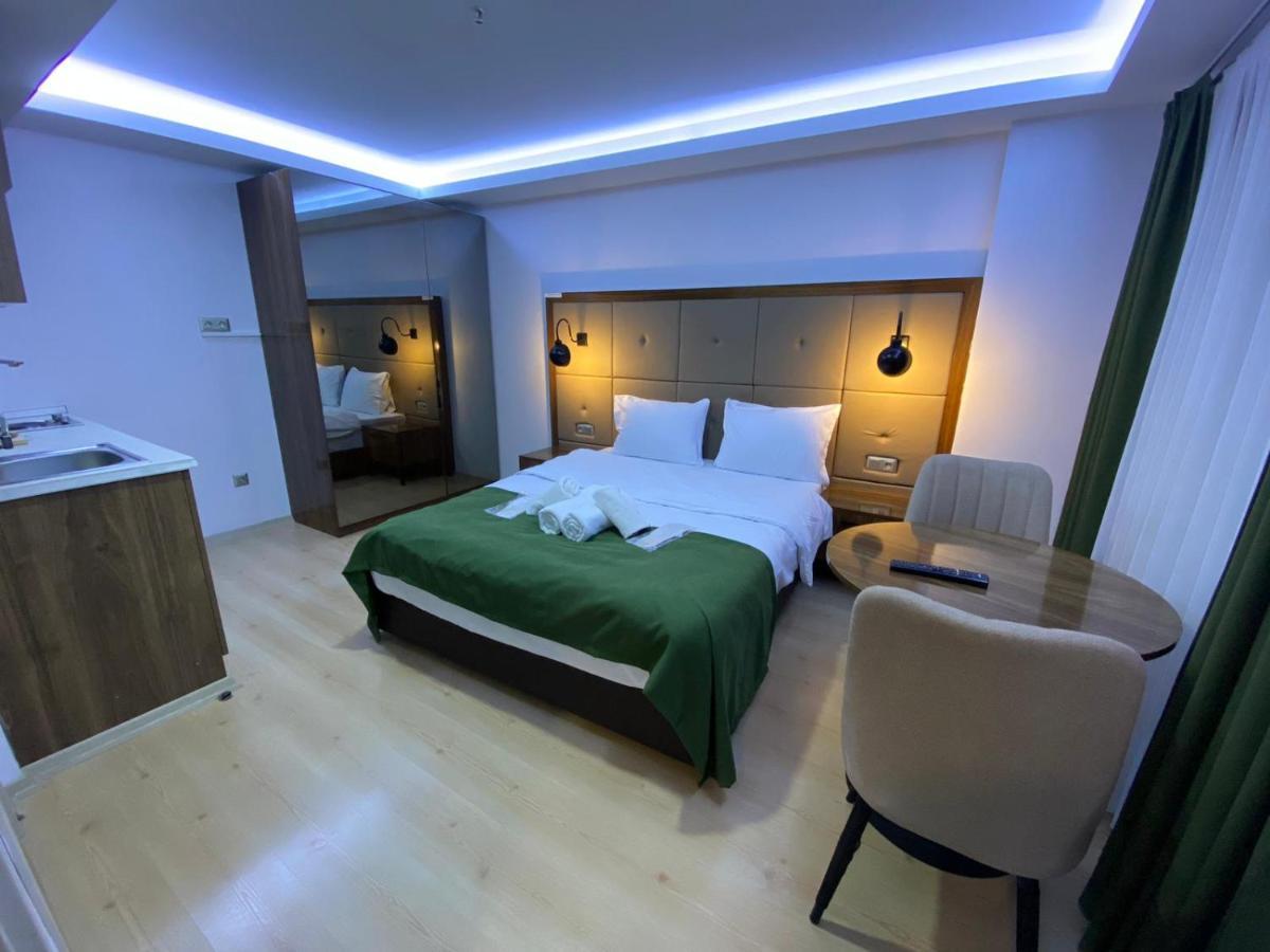 Elegance Aparthotel
