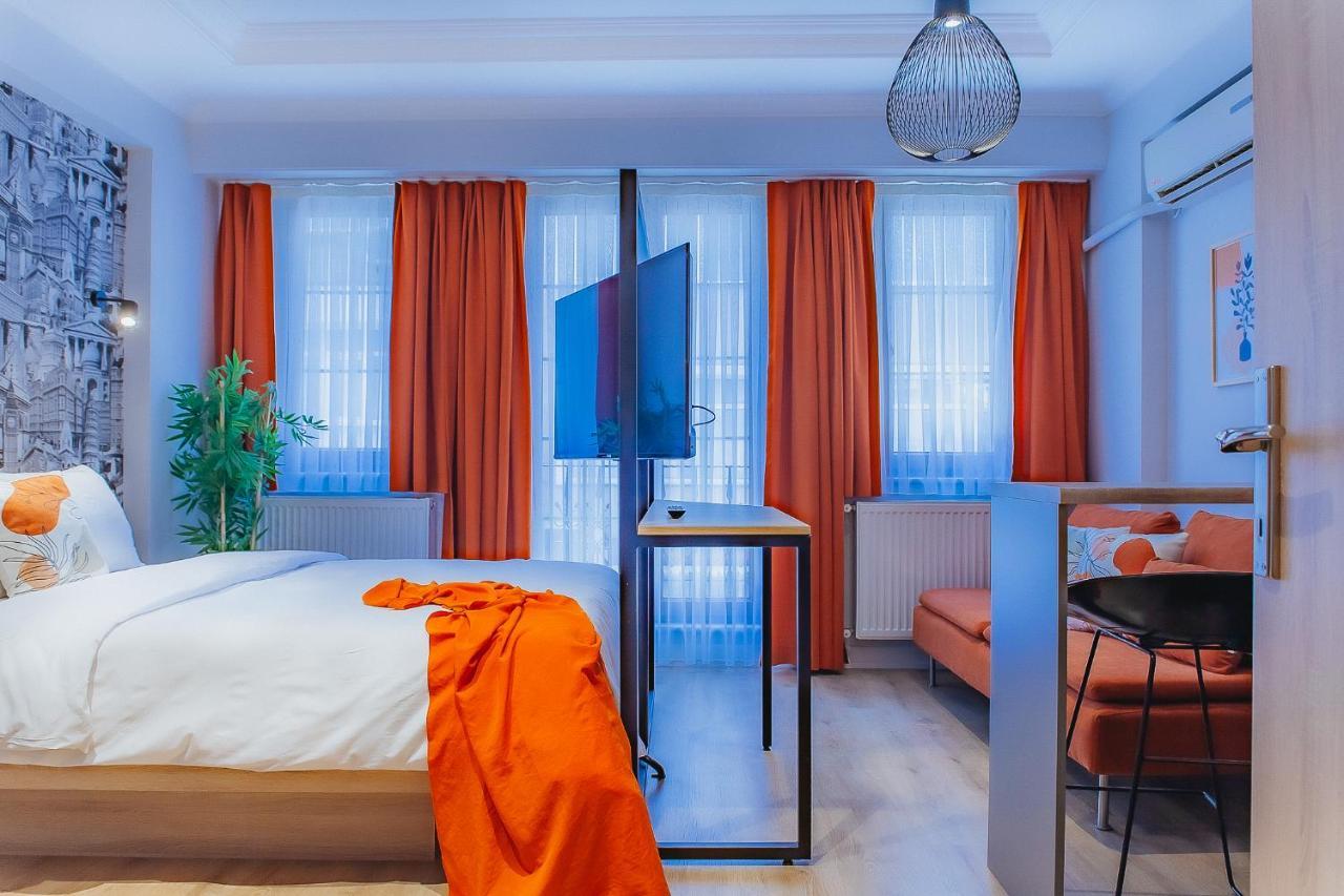 Marcian's Column - Orange And Blue