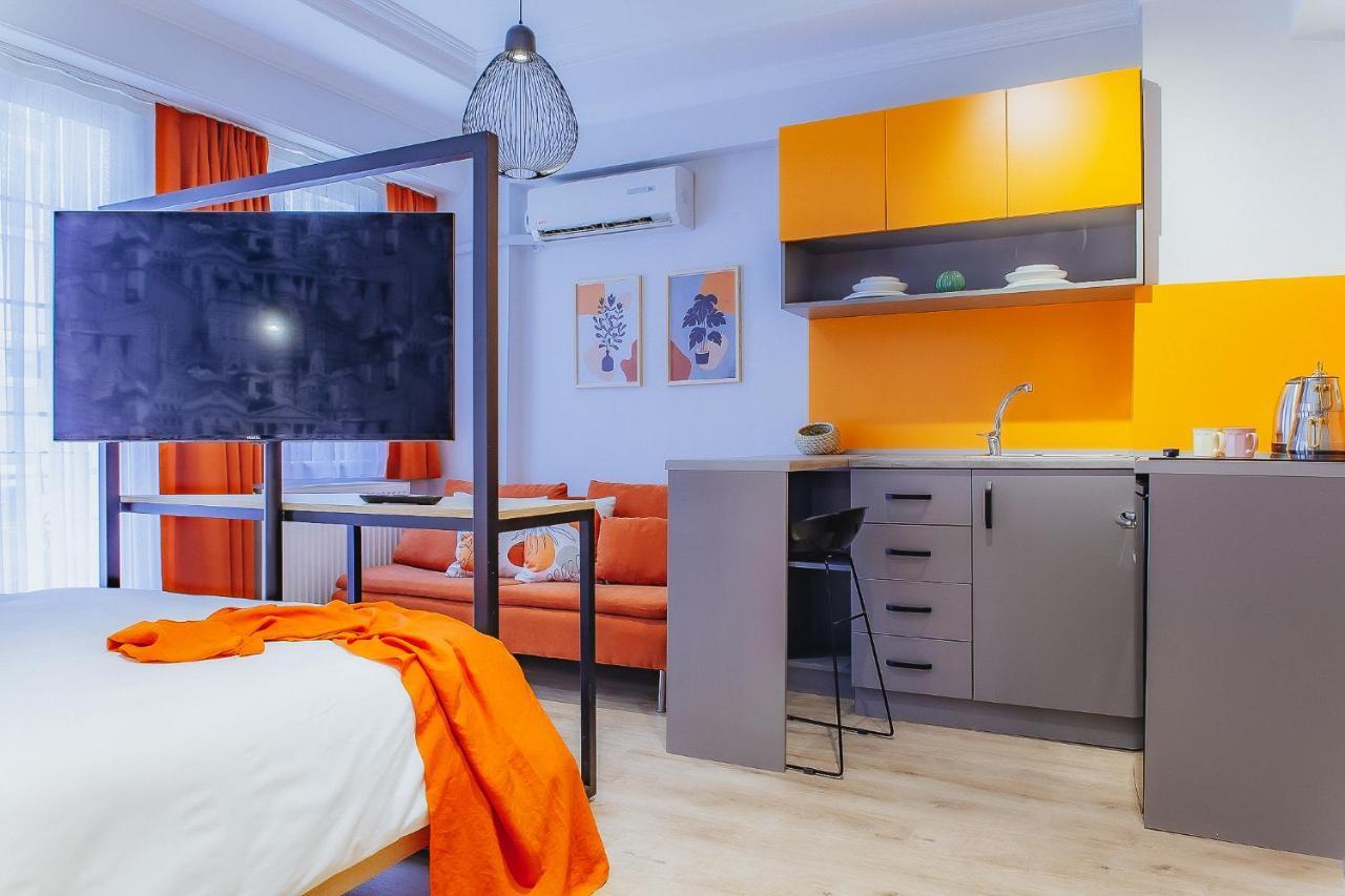 Marcian's Column - Orange And Blue