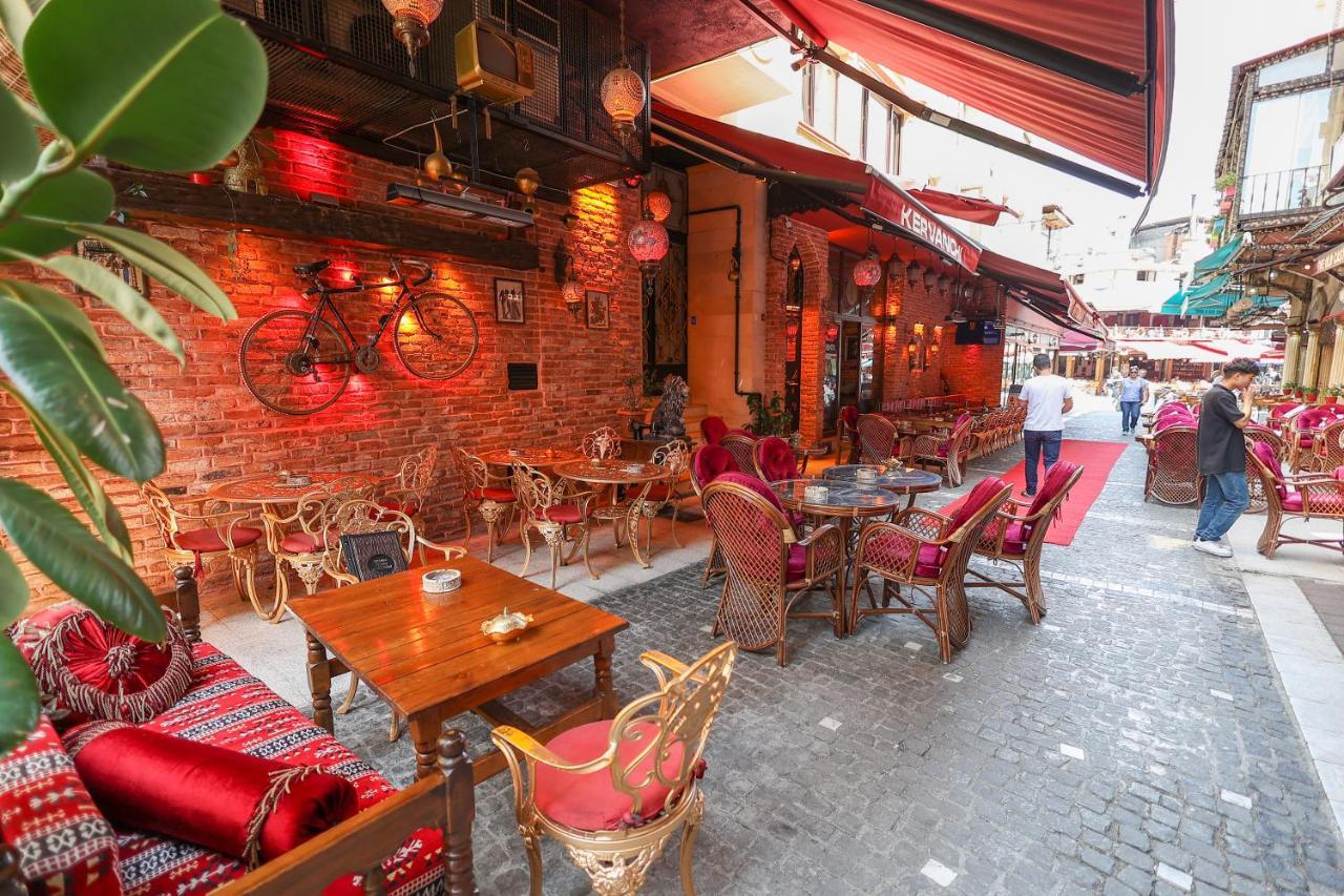 Merdin & - Downtown