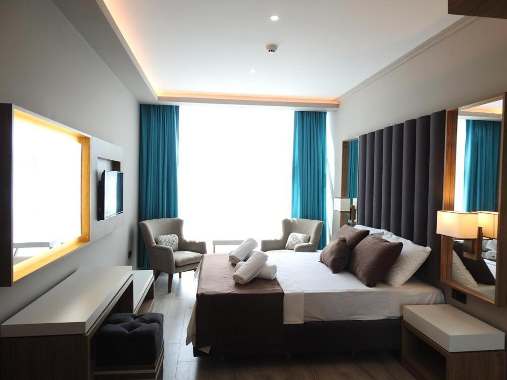 Armoni Life Suit * Istambul