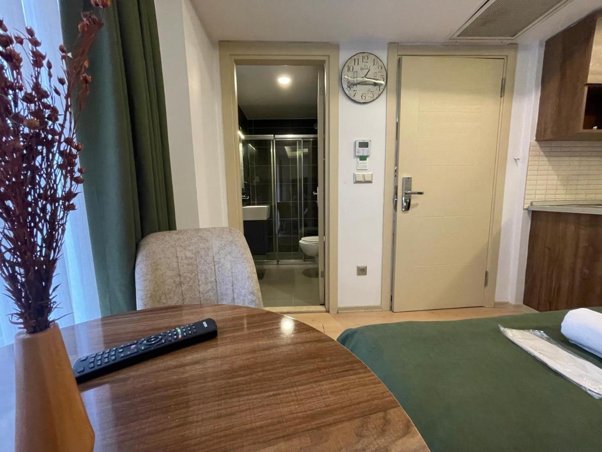 Elegance Aparthotel *