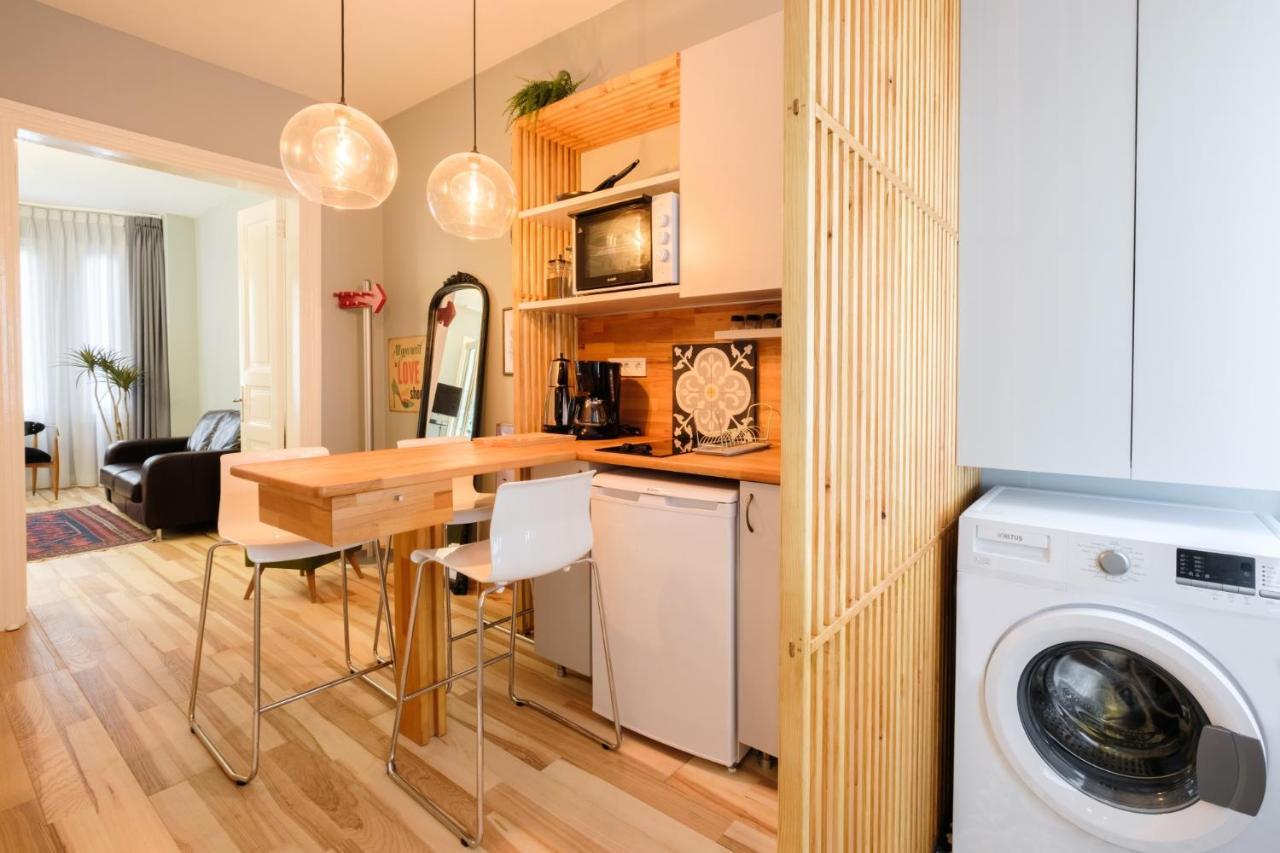 Trendy Apt, Balcony, 2 Min To Main Ave Apartment Istanbul