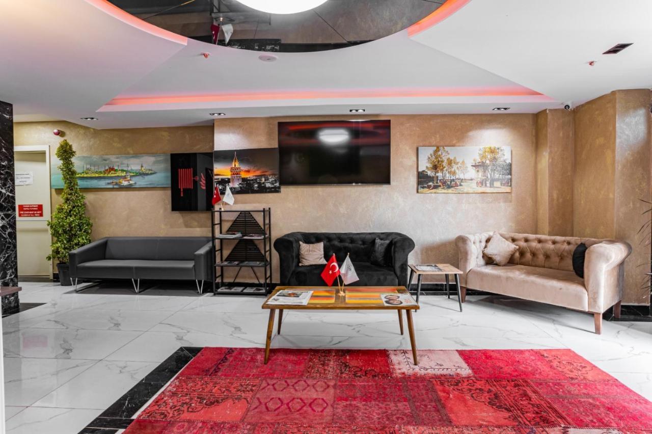 Mays Royal Hotel