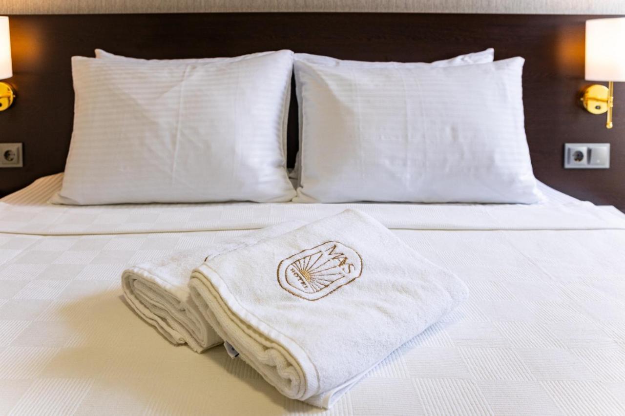 Mays Royal Hotel 4*